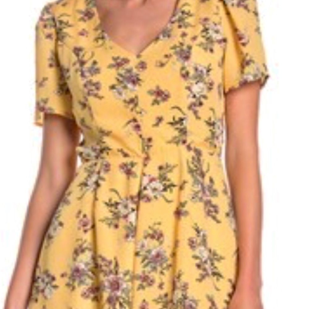 Row A Yellow Floral Short Sleeve Romper, new!